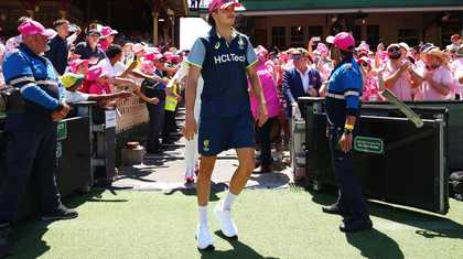 球队始终对 球队始终对